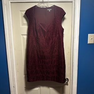 Women’s Roz & Ali lace dress